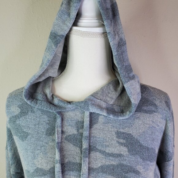 Hippie Rose Juniors Grey Camo Cozy Hoodie XS - Picture 5 of 10